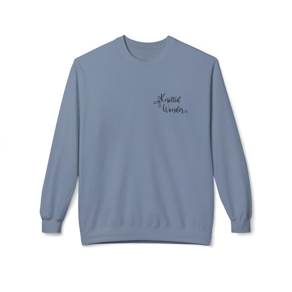 Knotted Wonder Crewneck | Gildan Softstyle