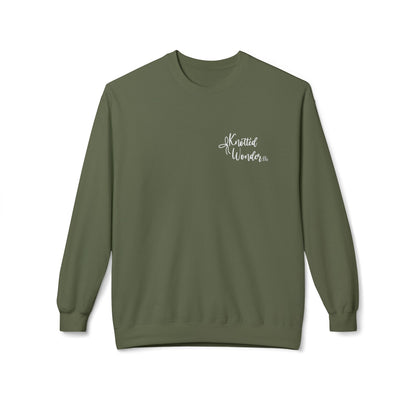 Knotted Wonder Crewneck | Gildan Softstyle