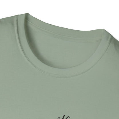 Knotted Wonder T-Shirt | Gildan Softstyle