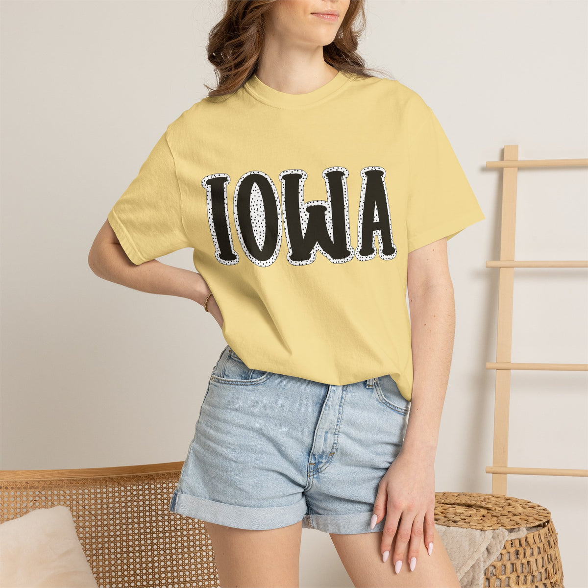 Iowa Retro Yellow Graphic T-Shirt